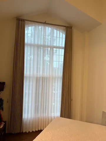 McDrapery Studio custom window treatment — selection 2, photo 1